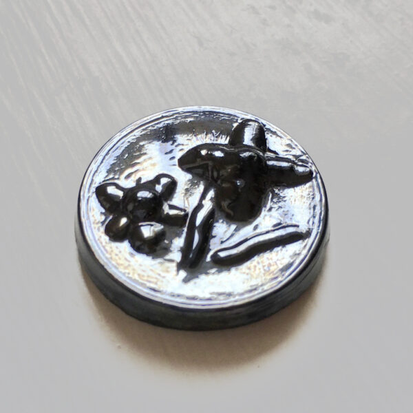 Lionel Nichols - Vintage Glass Flower Token Buttons - Image 2