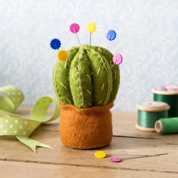 Mini Kit - Cactus Pincushion - Corinne Lapierre
