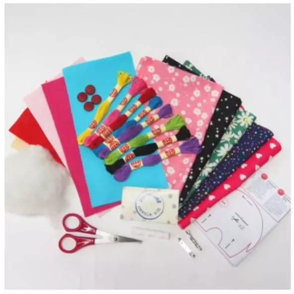 Children's Sewing Kit (Age 8+)- Buttonbag Suitcase - Image 2