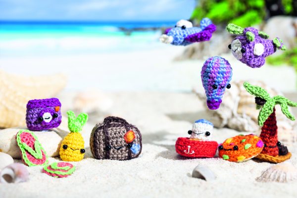 100 Micro Amigurumi: Crochet Patterns and Charts for Tiny Amigurumi