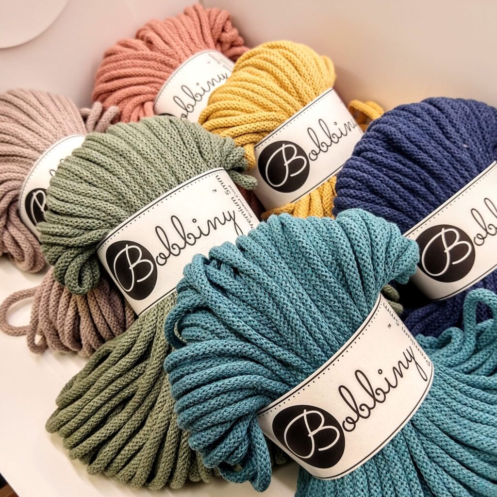 Mixed 100% Wools Bundle 2 main image 0
