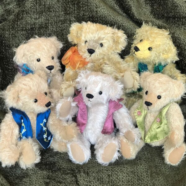 Traditional Mohair Bears & Bunnies - 2-Part Workshop for Beginners & Returners - Friday 7th & Saturday 8th November (10-4pm) Ilkley