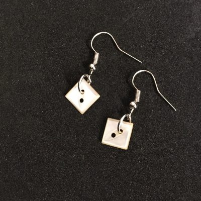 Small Square Mother of Pearl Buttons Earrings_©DuttonsforButtons
